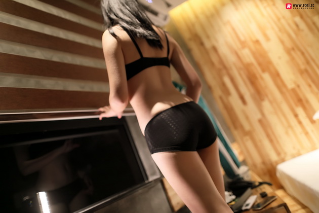 [ROSIд]2018.06.08 NO.2375[49+1P45M]